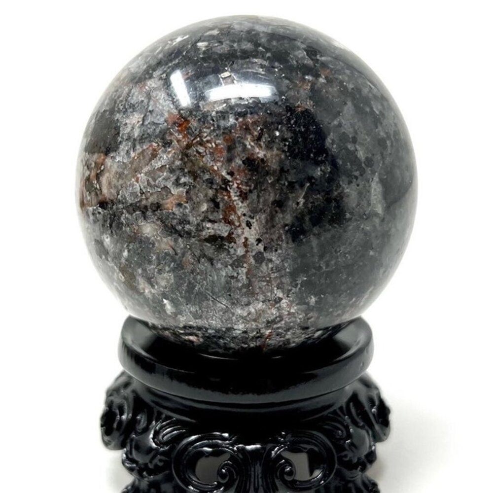 Yooperlight UV reactive sphere crystal ball orb stone carving natural stone
